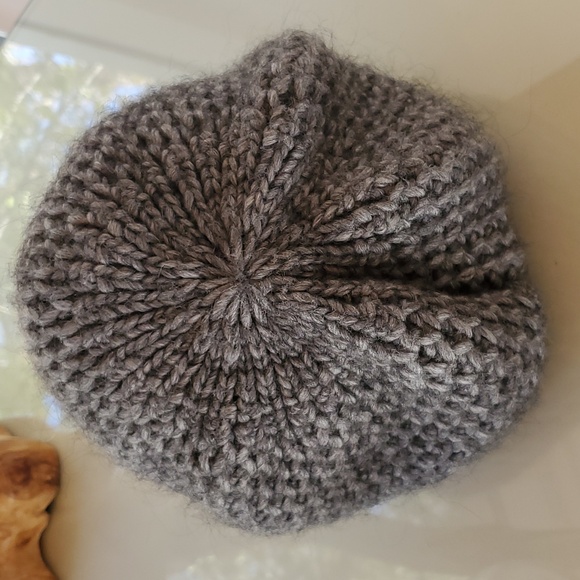 Nardi & Taliaferro Wool Blend Beanie - Picture 2 of 4